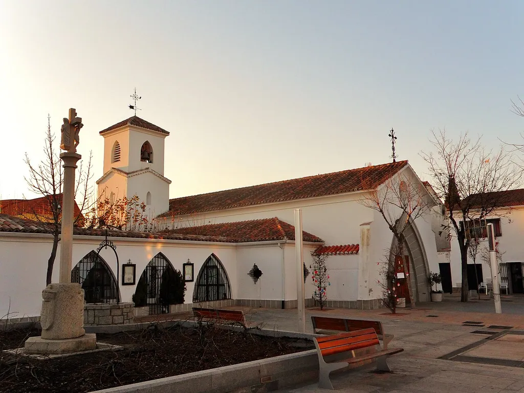 Iglesia en Villanueva del Pardilloi.