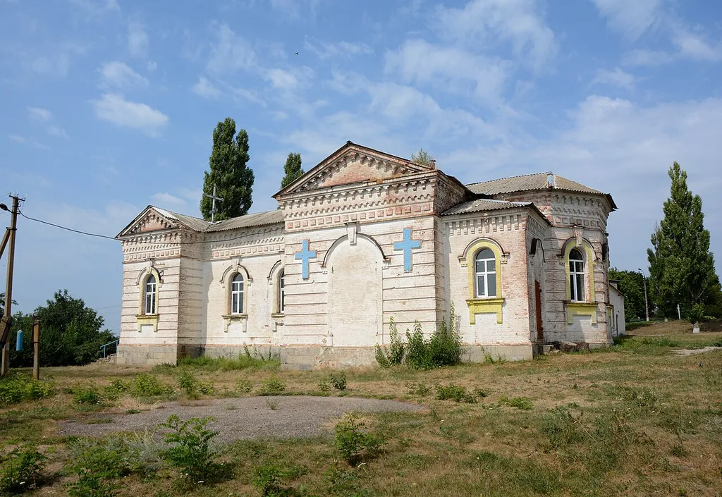 Церква Святих Андріана і Наталії, Високі Байраки, вул. Леніна, 5