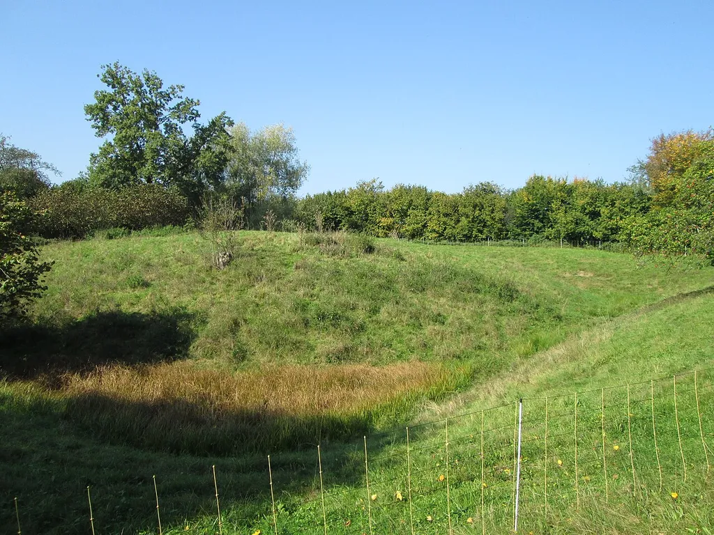 Burgstall Burren, Wäschenbeuren, 2014, Blickrichtung Norden