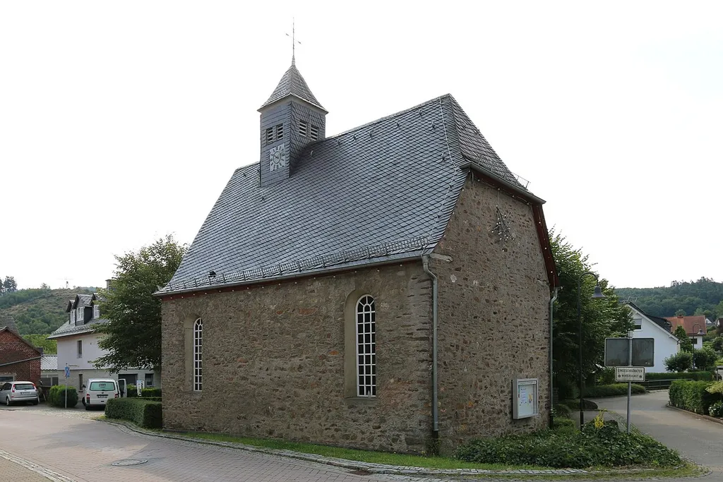 Haiger-Niederroßbach, Lahn-Dill-Kreis: Evangelische Kirche Grundstraße o. Nr.