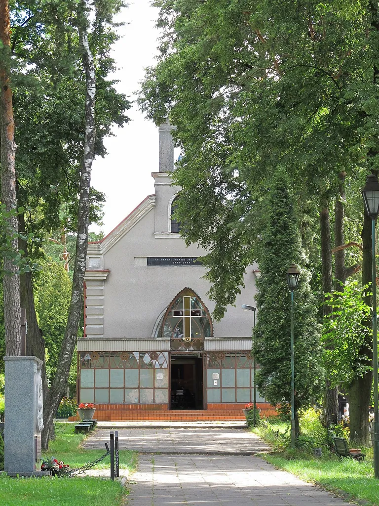Christ the Savior chapel at the Fara cemetery in Białystok (podlaskie, Poland), by Raginisa 8 street
