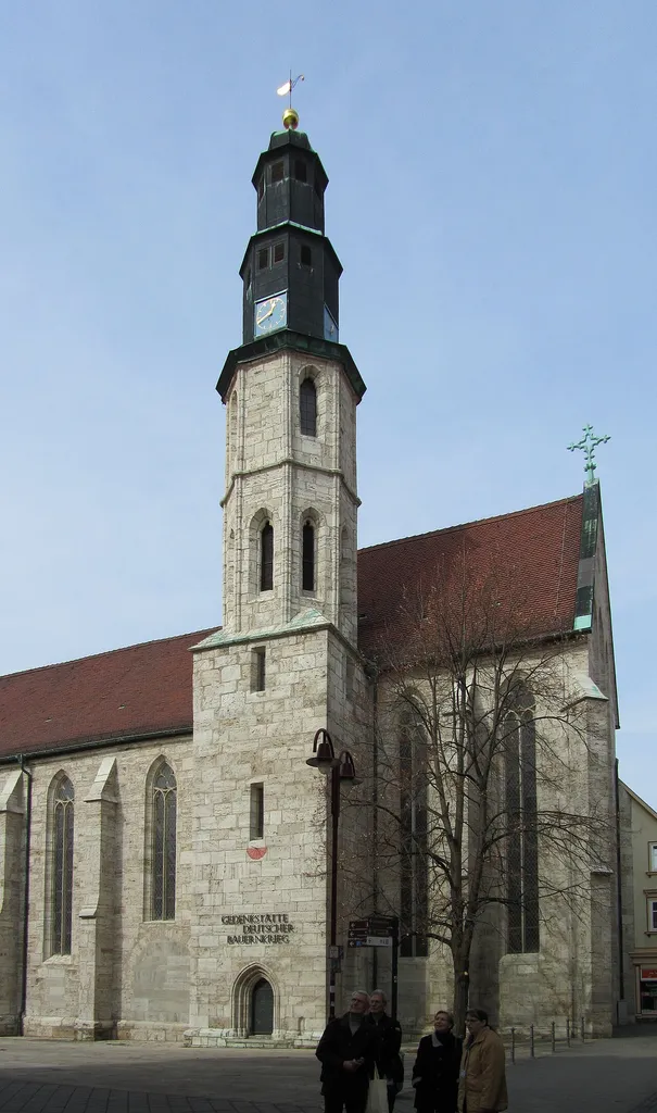 Der Turm der Kornmarktkirche in Mühlhausen (Thüringen).