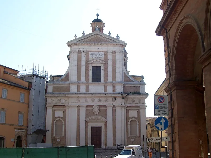 Macerata - Chiesa di S. Giovanni