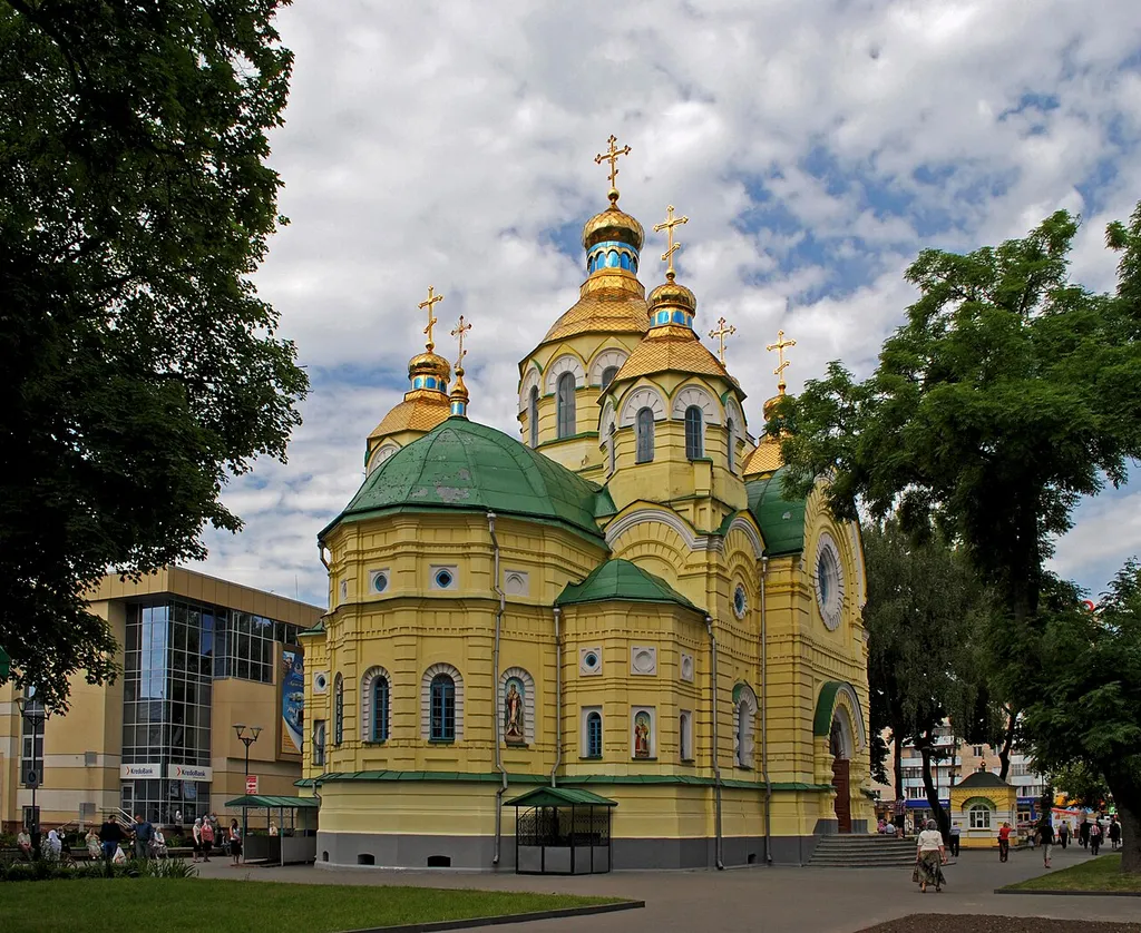 Воскресенський собор (мур.), Рівне, вул.Соборна