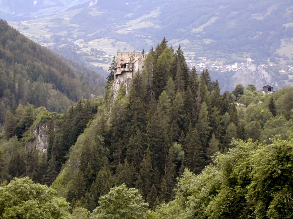 Berneck Castle