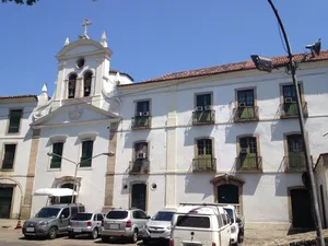 Santa Casa da Misericórdia and Church of Our Lady of Good Success