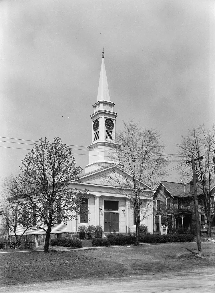 Front of the Twinsburg Congregational Church, located on Public Square in Twinsburg, Ohio, United States. Built in 1848, it is listed on the National Register of Historic Places.