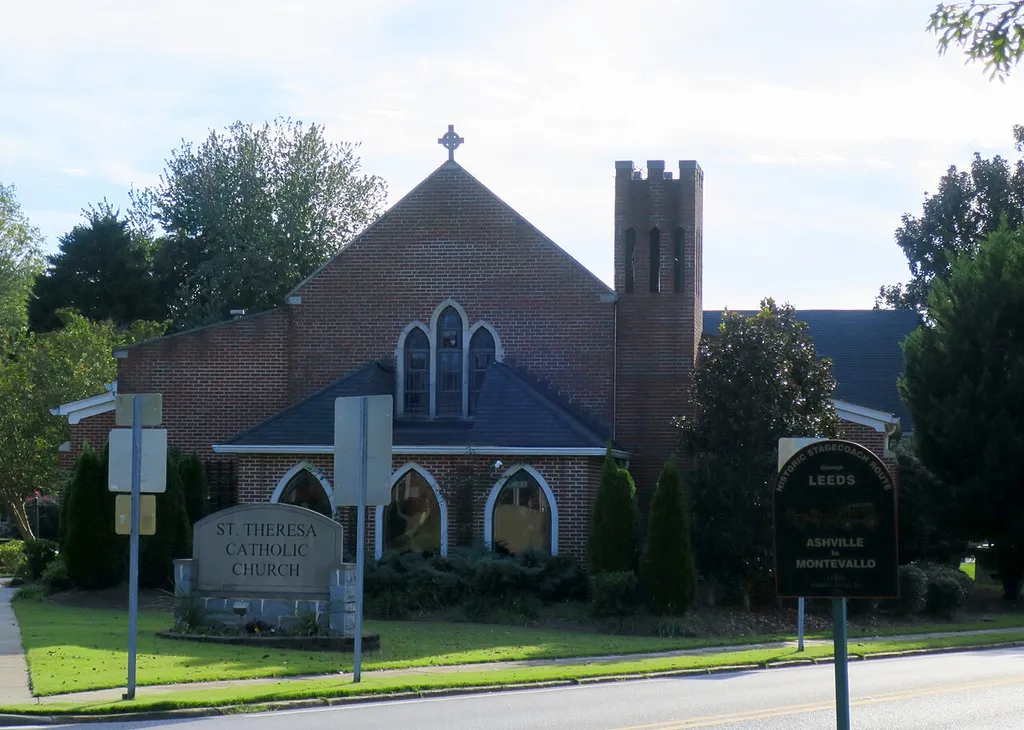 Saint Theresa Catholic Church (Leeds, Alabama) - exterior 2