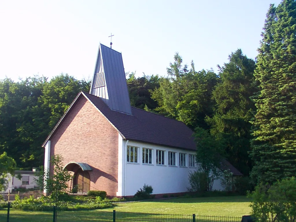 Hövelhof: Evangelische Johanneskirche