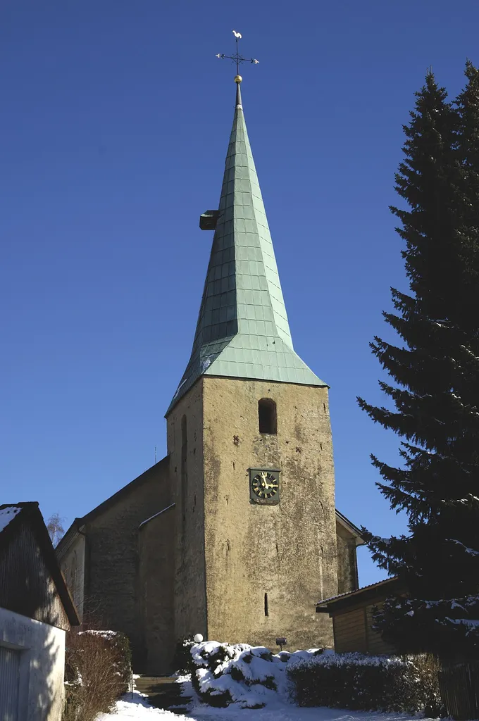 Lüdenhausen, Kirche