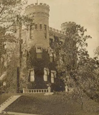 Image of the home of Robert G. Givens, 103rd and Longwood Drive, Beverly Hills Chicago