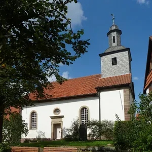 Mackenröder Kirche