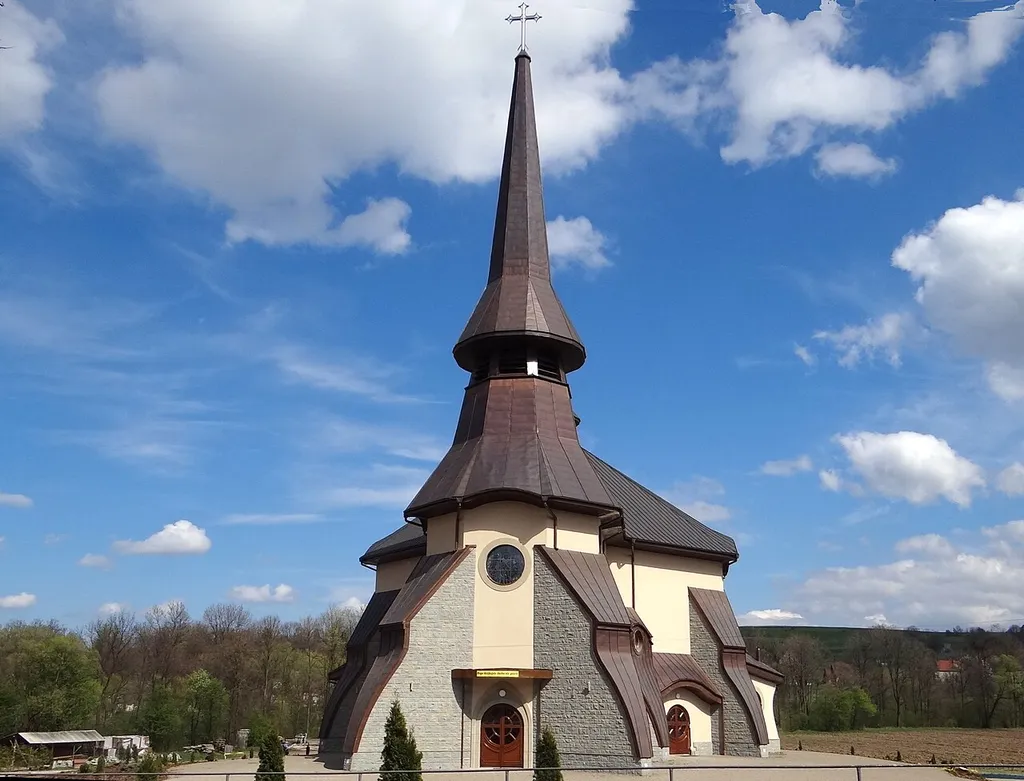Nowy kościół w Słopnicach Dolnych