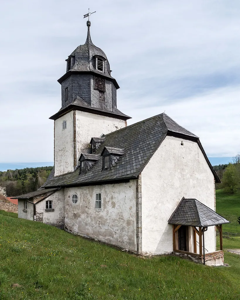 Denkmalgeschützte Kirche Langenschade-Reichenbach Hauptstraße 76, Gemeinde Unterwellenborn