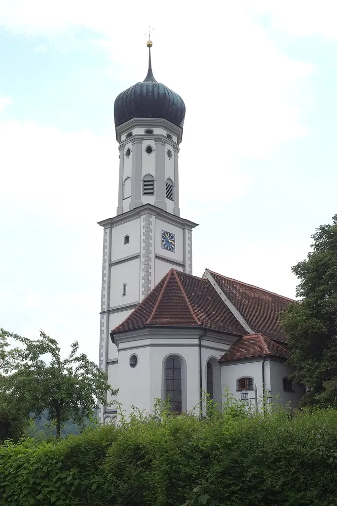 katholische Pfarrkirche St. Margaretha in Breitenbronn (Dinkelscherben), einem Ortsteil von Dinkelscherben im Landkreis Augsburg (Bayern)