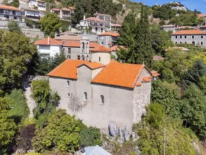 Church of Agios Dimitrios, Magouliana
