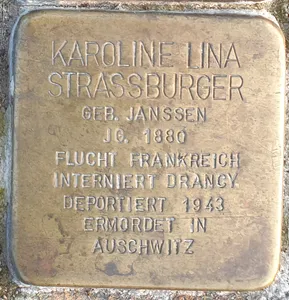 Stolperstein dedicated to Karoline (Lina) Straßburger