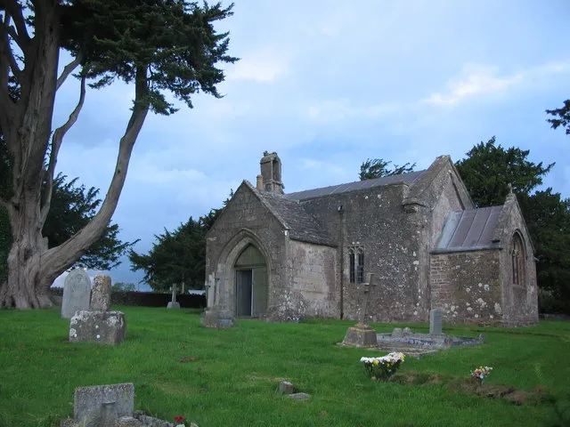 St. Marys, Chesterblade A view looking to the northwest across the churchyard towards the church of St.Mary at Chesterblade.