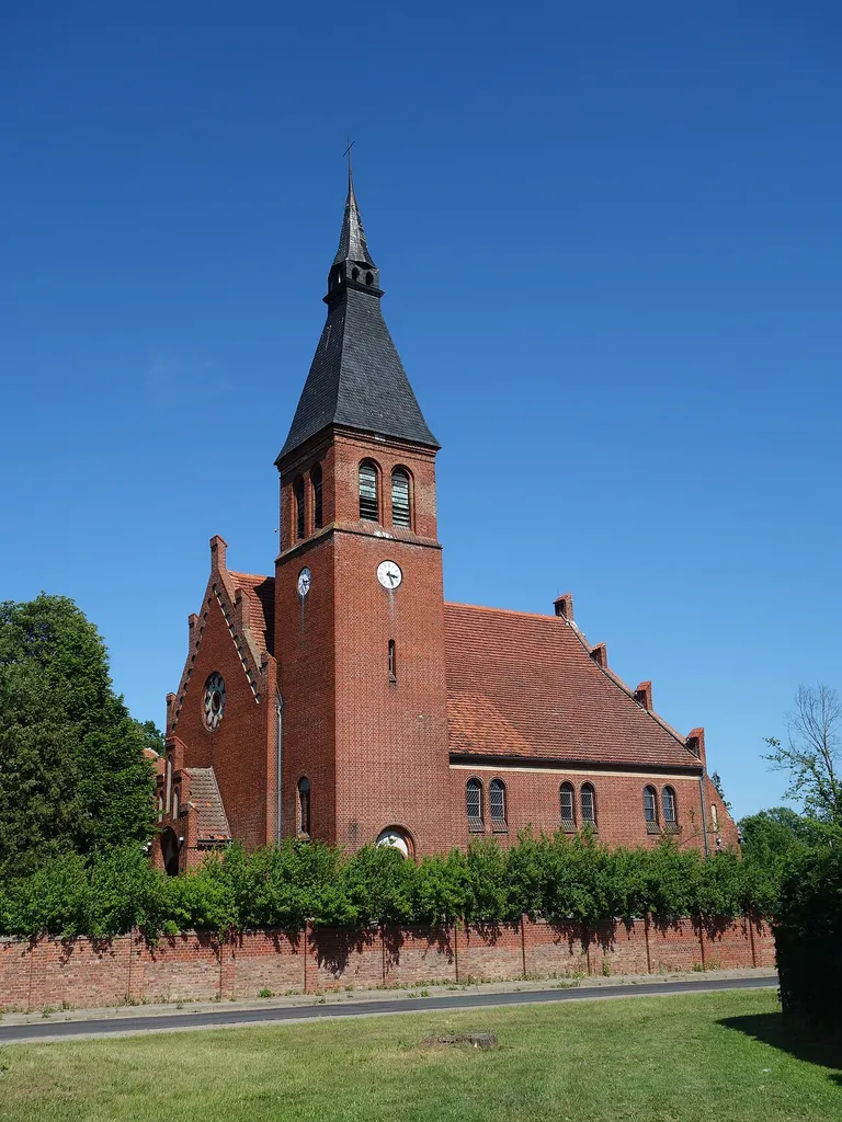 Western view of the church in Neuenhagen , Bad Freienwalde municipality, Märkisch-Oderland district, Brandenburg state, Germany