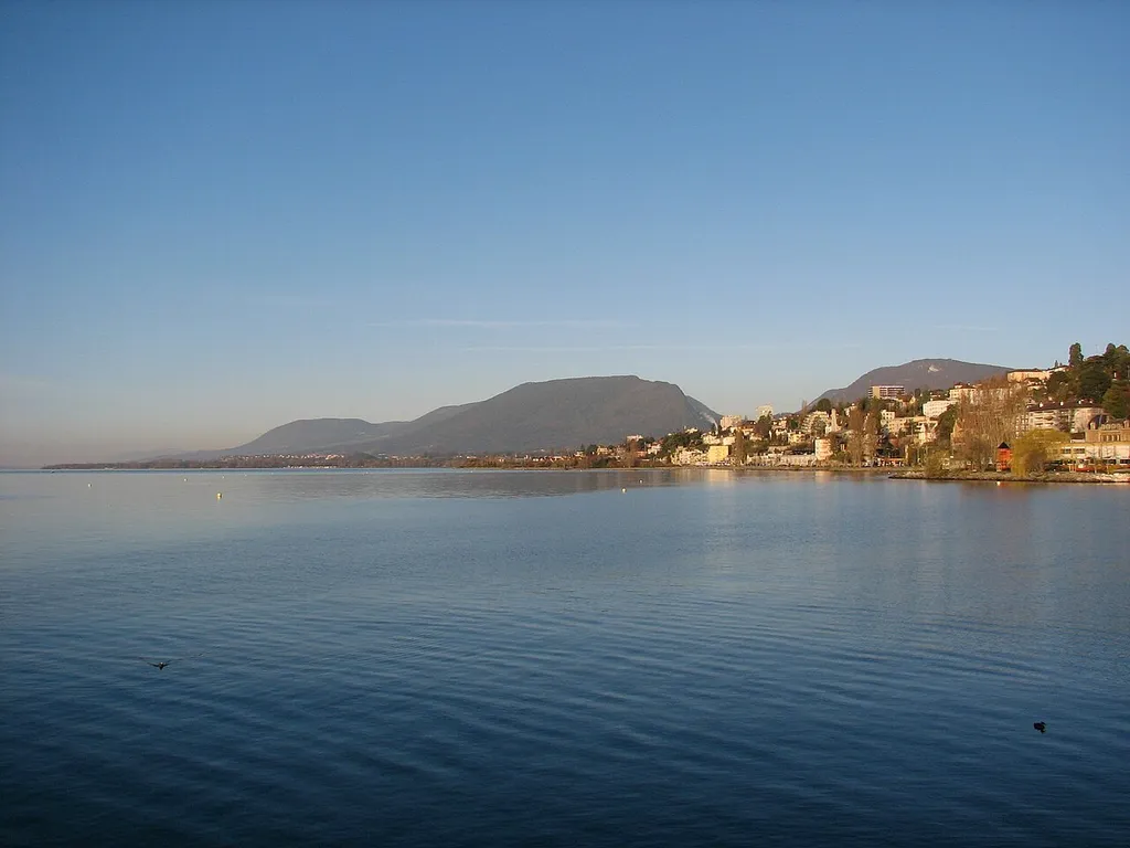 Lake Neuchâtel