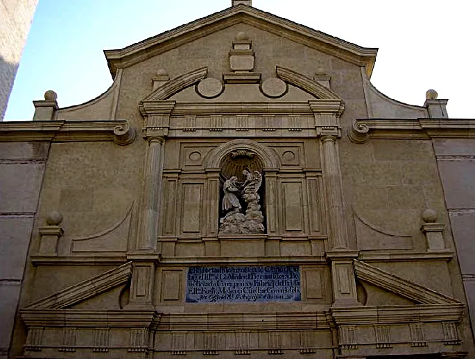 Detalle de la fachada principal Iglesia de San Onofre