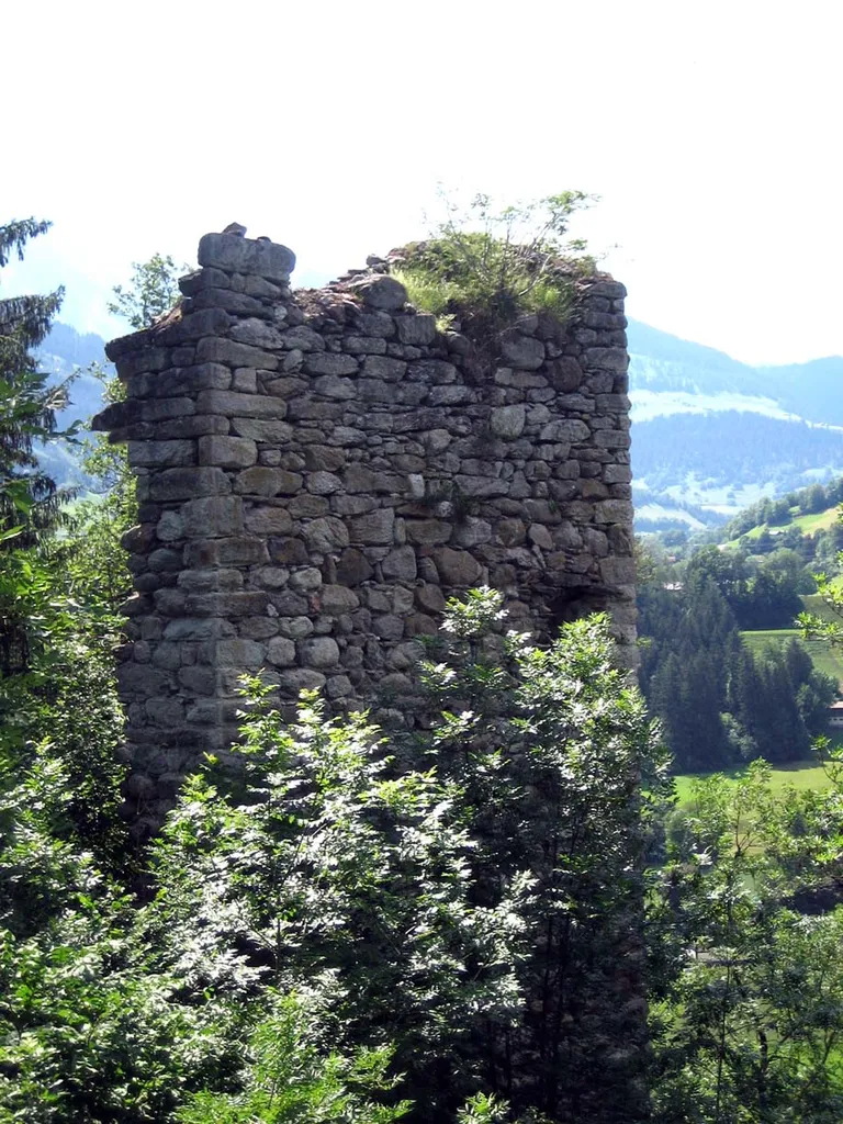 Fenster und Zugang zum Aborterker
