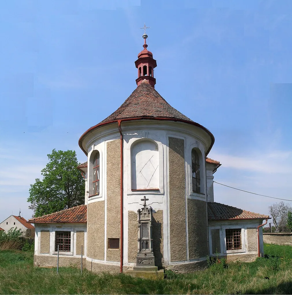 Church in Černouček (view from east).