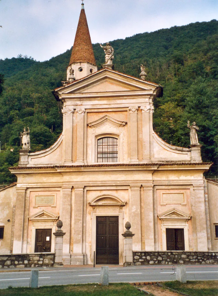 Bissone, Kirche San Carpoforo am Luganersee, Kanton Tessin, Schweiz.