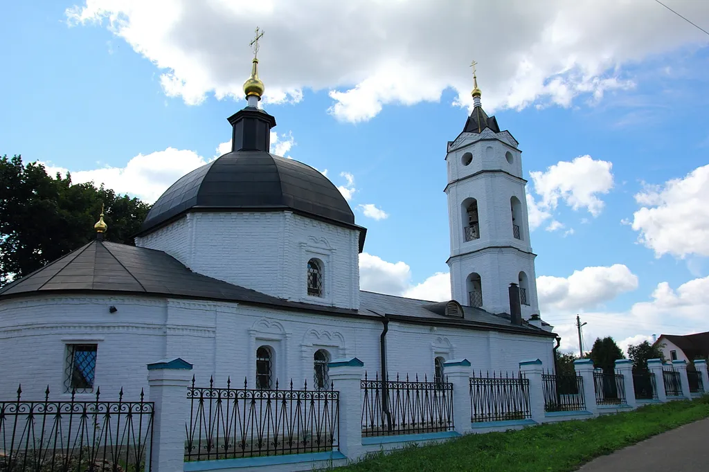 фото церкви сделано в августе 2012г.