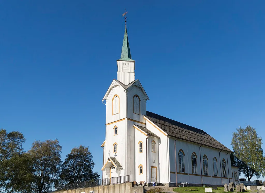 This is a photo of a monument in Norway, number: 83860 in the Norwegian Directorate for Cultural Heritage database.