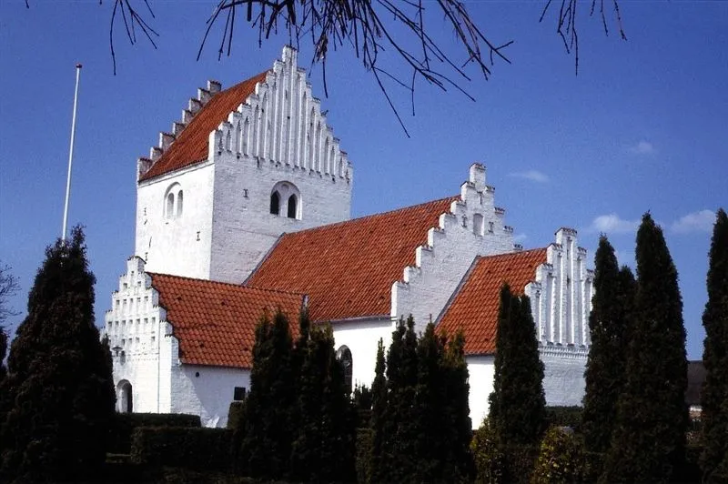 Gislinge Kirke i Danmark. Gislinge kirke