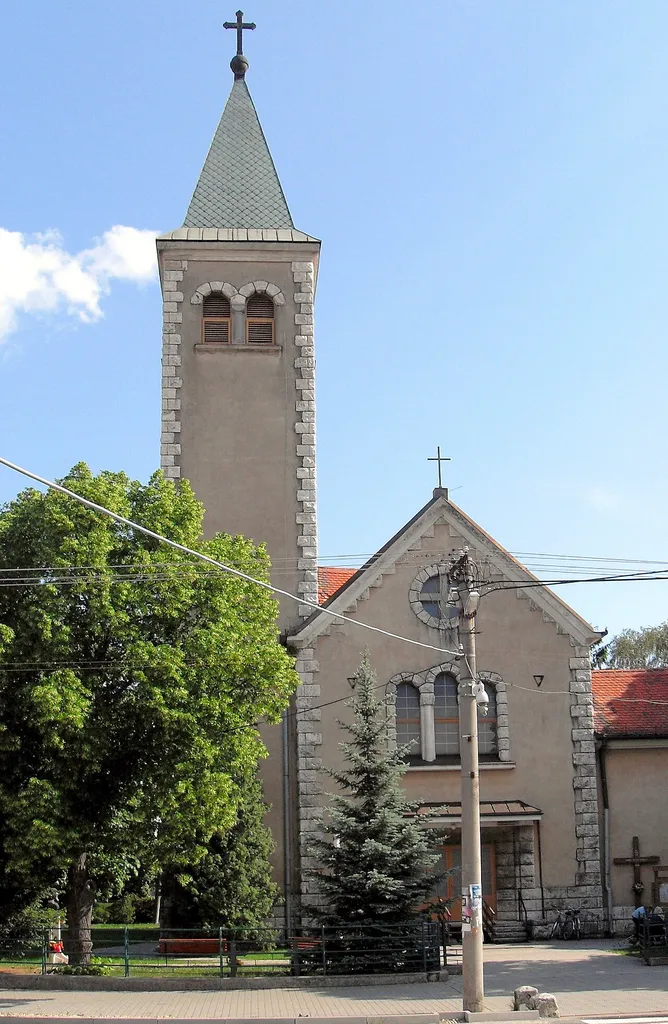 Košice-Krasná, Rímskokatolícky kostol svätých Cyrila a Metoda