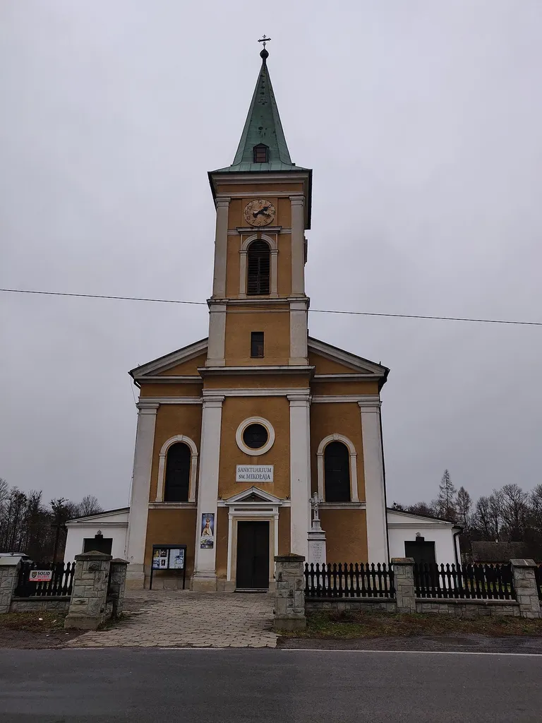 Church of Saint Nicholas in Pierściec
