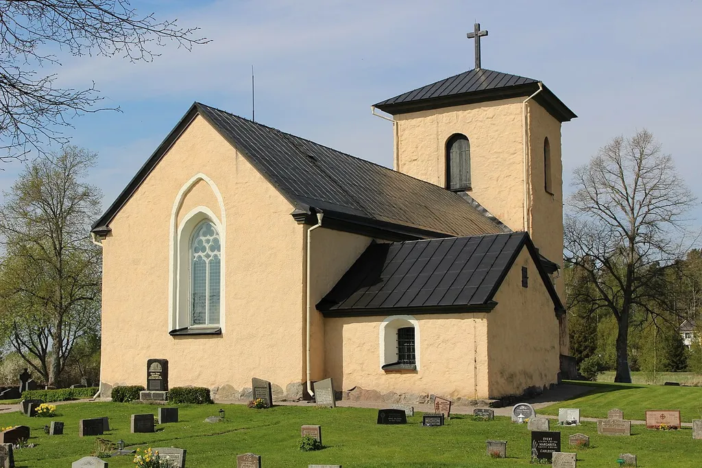Kalmar kyrka från nordost.