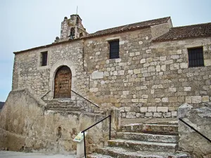 Church of the Invención de la Cruz, Cuevas de Provanco