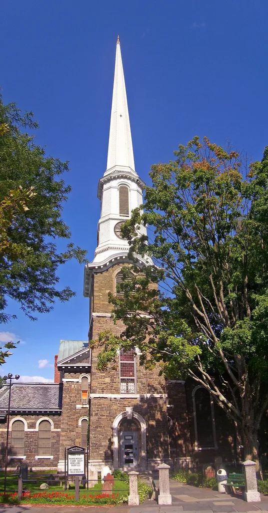 Old Dutch Church, Kingston, NY, USA