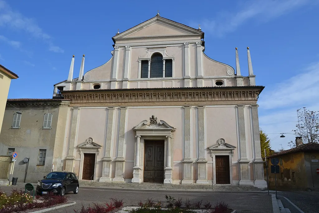 San Pietro al Po Church Native name chiesa di San Pietro al Po Location Cremona , Italy Coordinates 45° 07′ 52.84″ N, 10° 01′ 10.55″ E Established 1064 Authority file : Q27920124 VIAF: 237027587 LCCN: no2015100879 WorldCat institution QS:P195,Q27920124