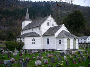 Samnanger Church