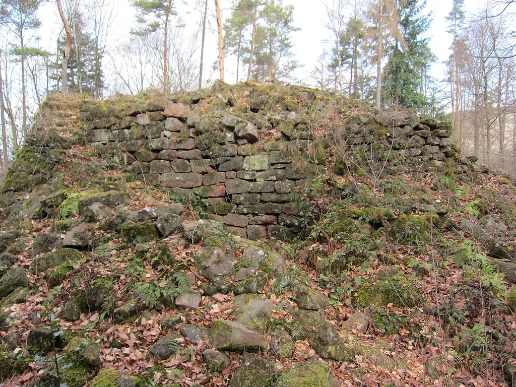 Heidenkeller, pyramid, view from southeast