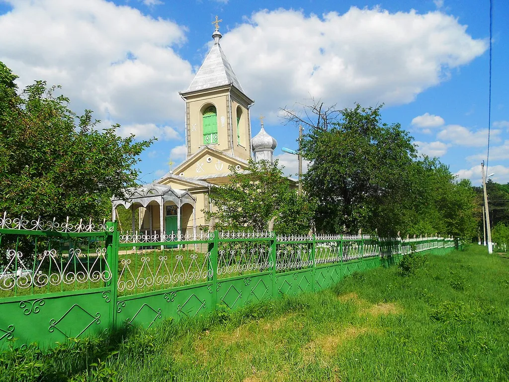 Biserica Adormirea Maicii Domnului din Târnova, r. Dondușeni