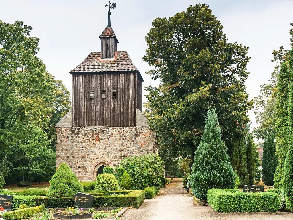Kirche in Nehesdorf (OT von Finsterwalde)