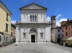 Pontremoli Cathedral