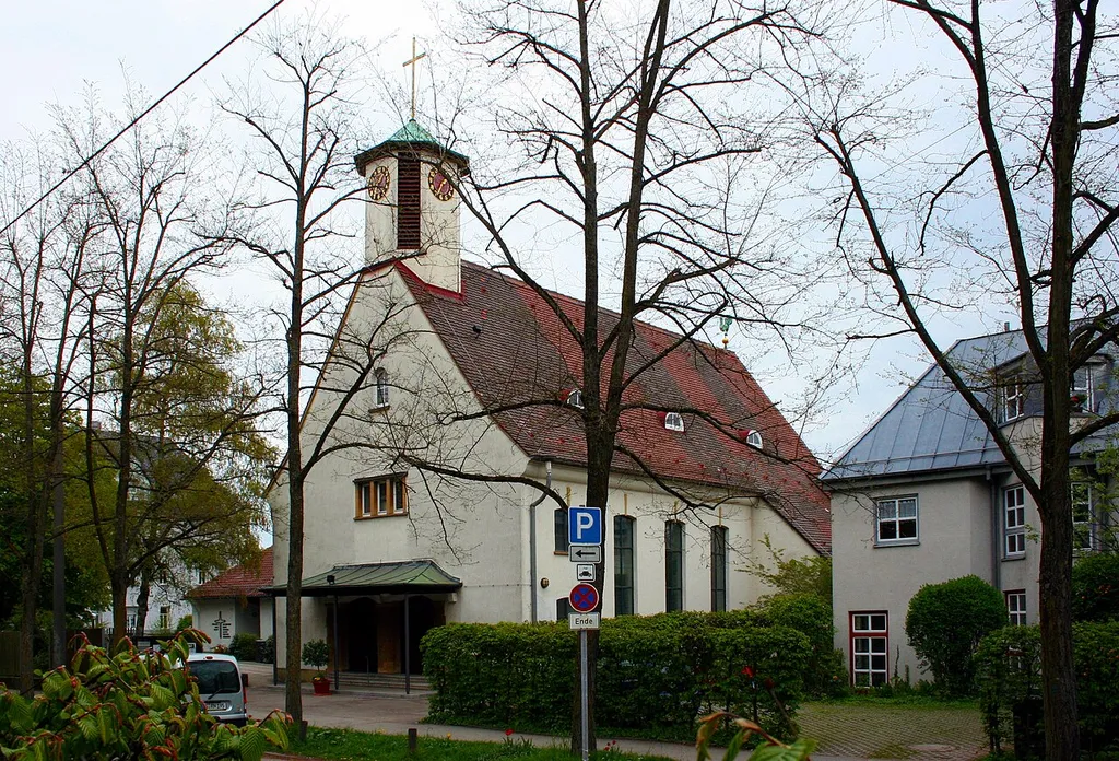 Waldkirche in Stuttgart-Nord