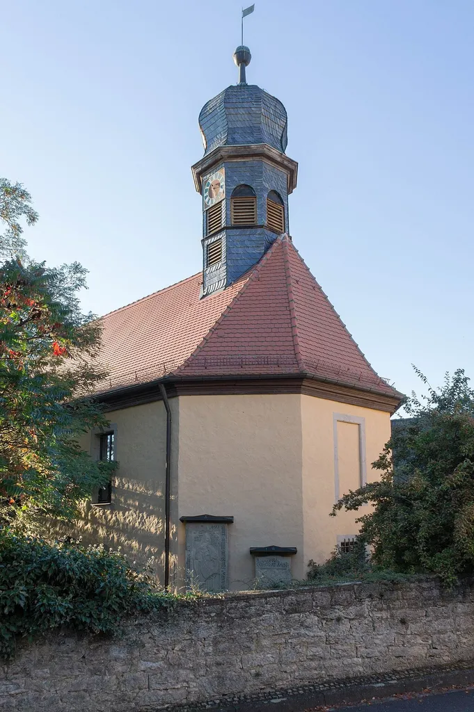 This is a photograph of an architectural monument.It is on the list of cultural monuments of Bayern, no. D-6-79-176-8.