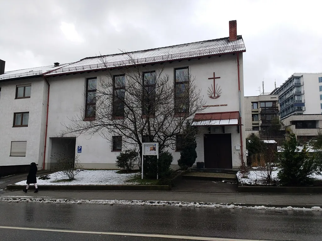 Mainburger Straße 27 (Freising) - Neuapostolische Kirche p02