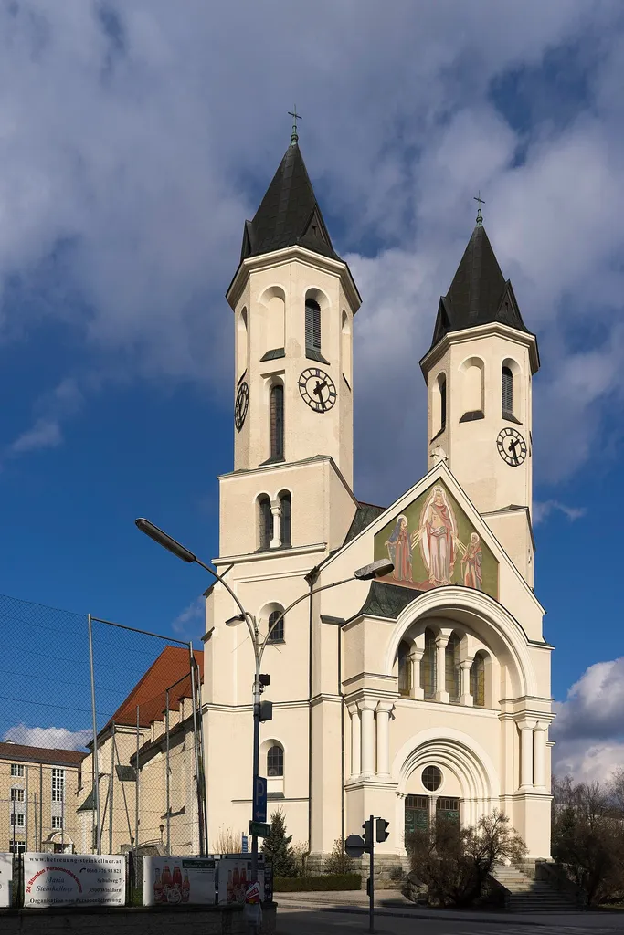 Herz Jesu Kirche Amstetten