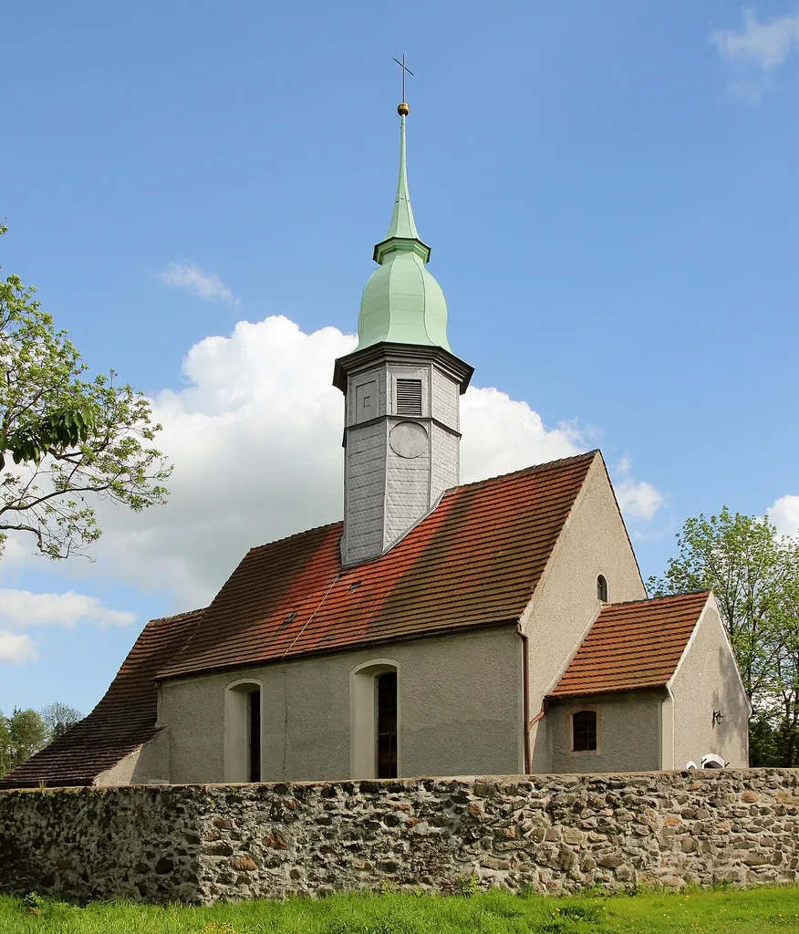 Białogórze – dawny kościół ewangelicki, obecnie filialny rzymskokatolicki pw. św. Andrzeja Boboli (zabytek nr A/2114/1889 z 5.01.1967)