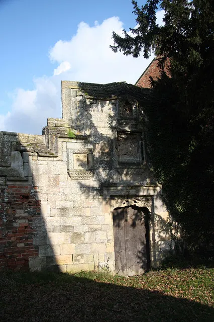 Old Manor House gateway Mid 16th century Tudor gateway between Manor Farm and All Saints' church