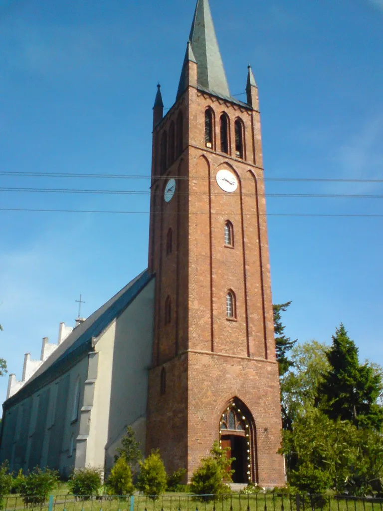 Gardna Wielka, church.