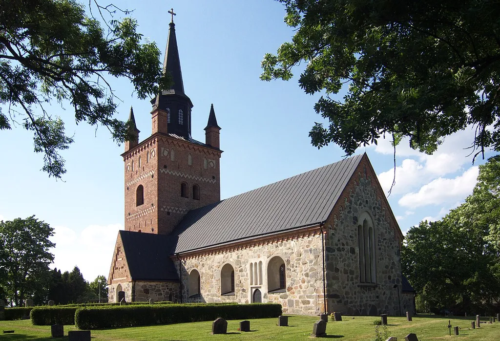 Björksta church